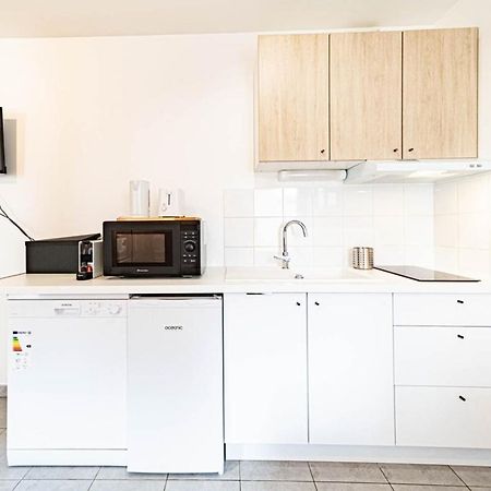 Le Petit Montel- Studio Avec Garage-Metro Valmy Lyon Eksteriør billede