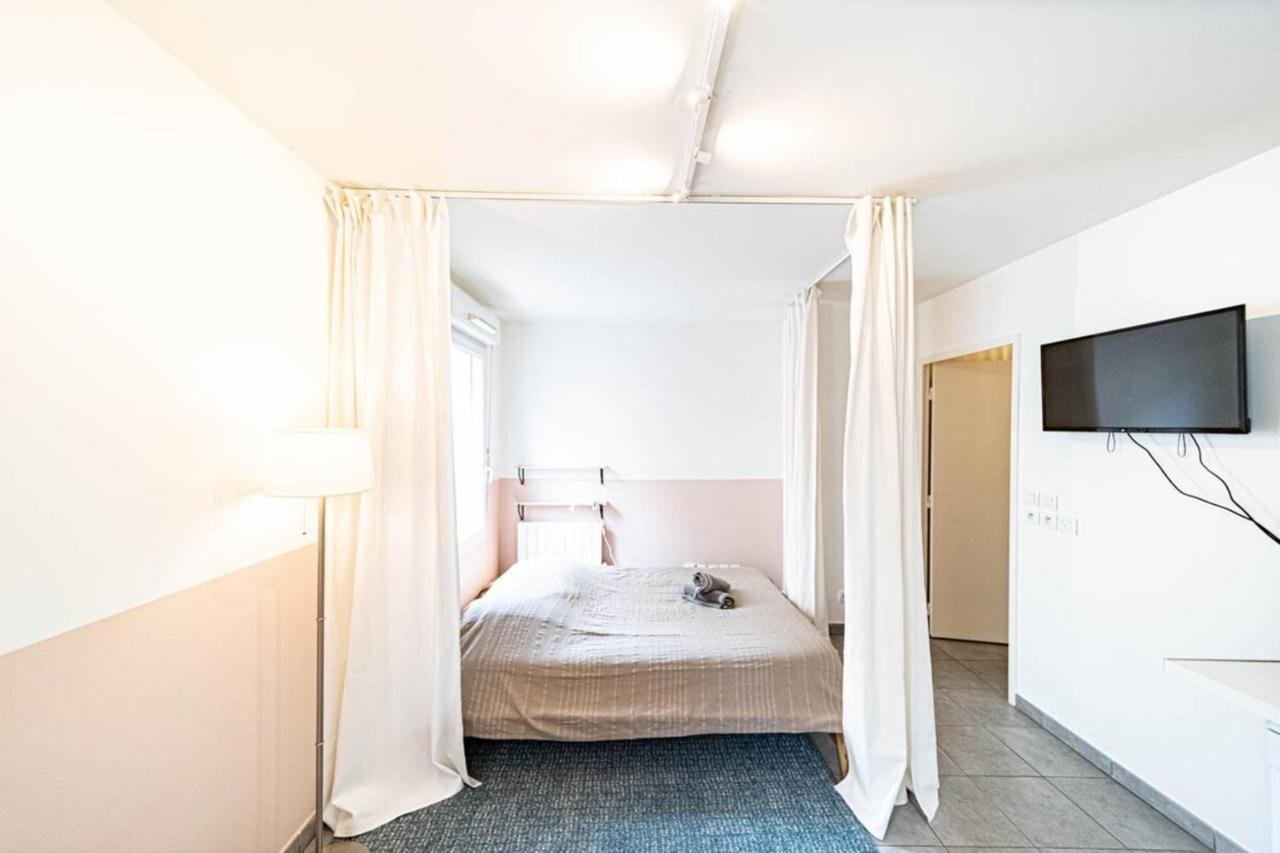 Le Petit Montel- Studio Avec Garage-Metro Valmy Lyon Eksteriør billede